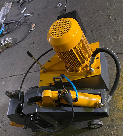 Demir kesme makinaları, demir bükme makinaları, kombine makinalar, endüstriyel makina imalatı, demir işleme makineleri, endüstriyel çözümler, endüstriyel makineler, metal işleme makineleri, demir işleme ekipmanları, endüstriyel ekipmanlar, metal işleme çözümleri, metal işleme makineleri imalatı, metal işleme ekipmanları imalatı, CNC demir işleme makineleri, endüstriyel makina tasarımı, endüstriyel makina mühendisliği, demir işleme teknolojileri, endüstriyel otomasyon çözümleri, endüstriyel otomasyon sistemleri, endüstriyel otomasyon mühendisliği, endüstriyel otomasyon ekipmanları, endüstriyel otomasyon kontrol sistemleri, endüstriyel otomasyon yazılımları, endüstriyel otomasyon entegrasyonu, endüstriyel otomasyon danışmanlığı, endüstriyel otomasyon uygulamaları, endüstriyel otomasyon teknolojileri, endüstriyel otomasyon ekipman tedariki